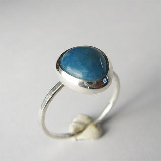 }[ O@ԂȎw013 larimar