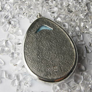 CJ_y_g_}[_larimar_pendant_30_6